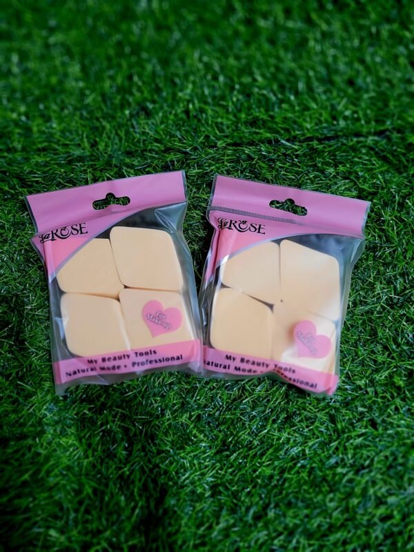 4pcs makeup puff Rs90