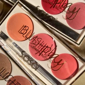 Sasa Blush and Highlighter 550