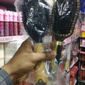 hair brush rs 375 each