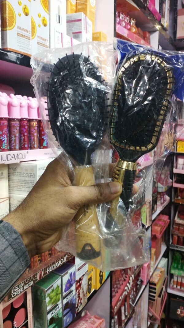 hair brush rs 375 each