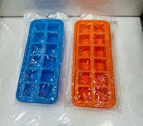 SILICONE ICE TRAY SQUARE