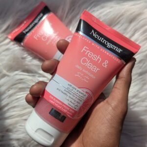 _*Neutrogena - Fresh & Clear Daily Exfoliator - 150ml*_